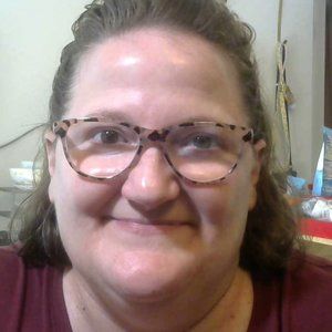 Meet your Posher, Pamela